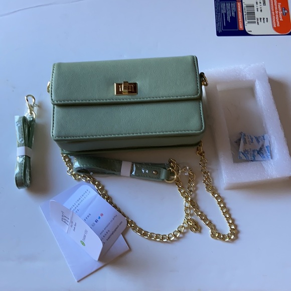 🛑 Green small bag that fits cellphone - Picture 15 of 16